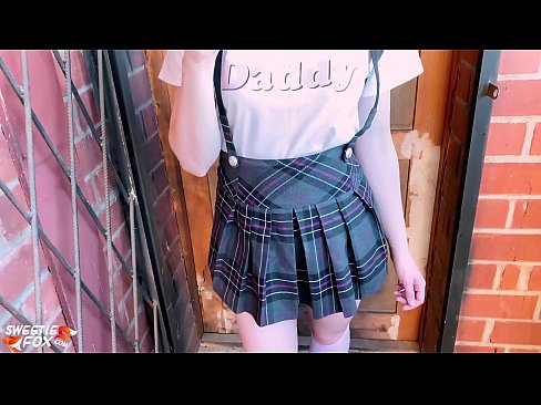 ❤️ Schoolgirl Sikini derinden Sucks ve sınıflar yerine sikikleri. Sikiş videosu  bize %tr.91sexy.top ❌️❤